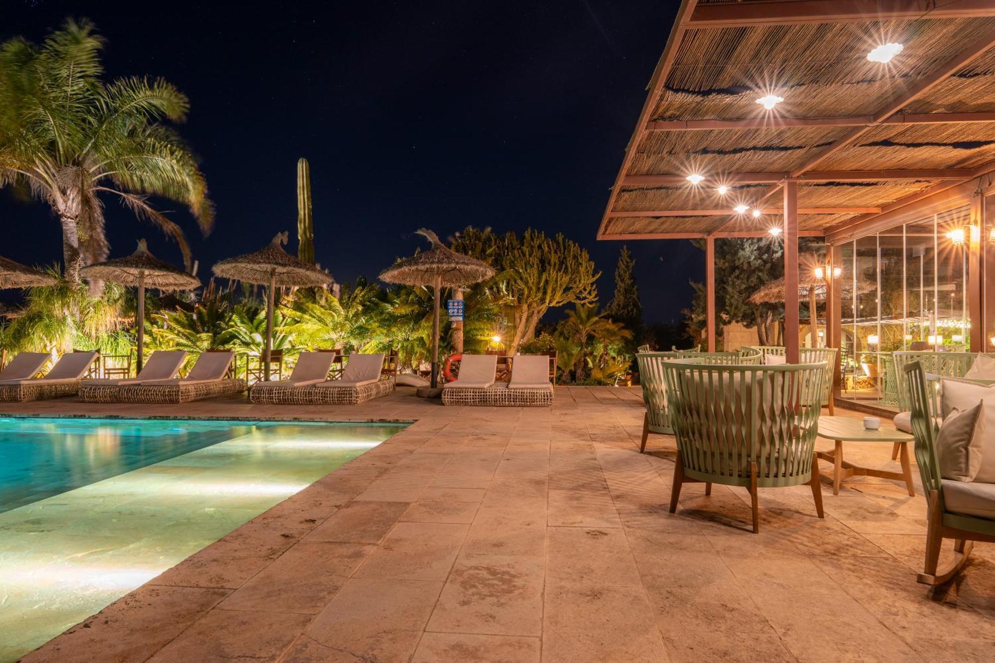 Finca Hotel Rural Es Turo Ses Salines  Dış mekan fotoğraf