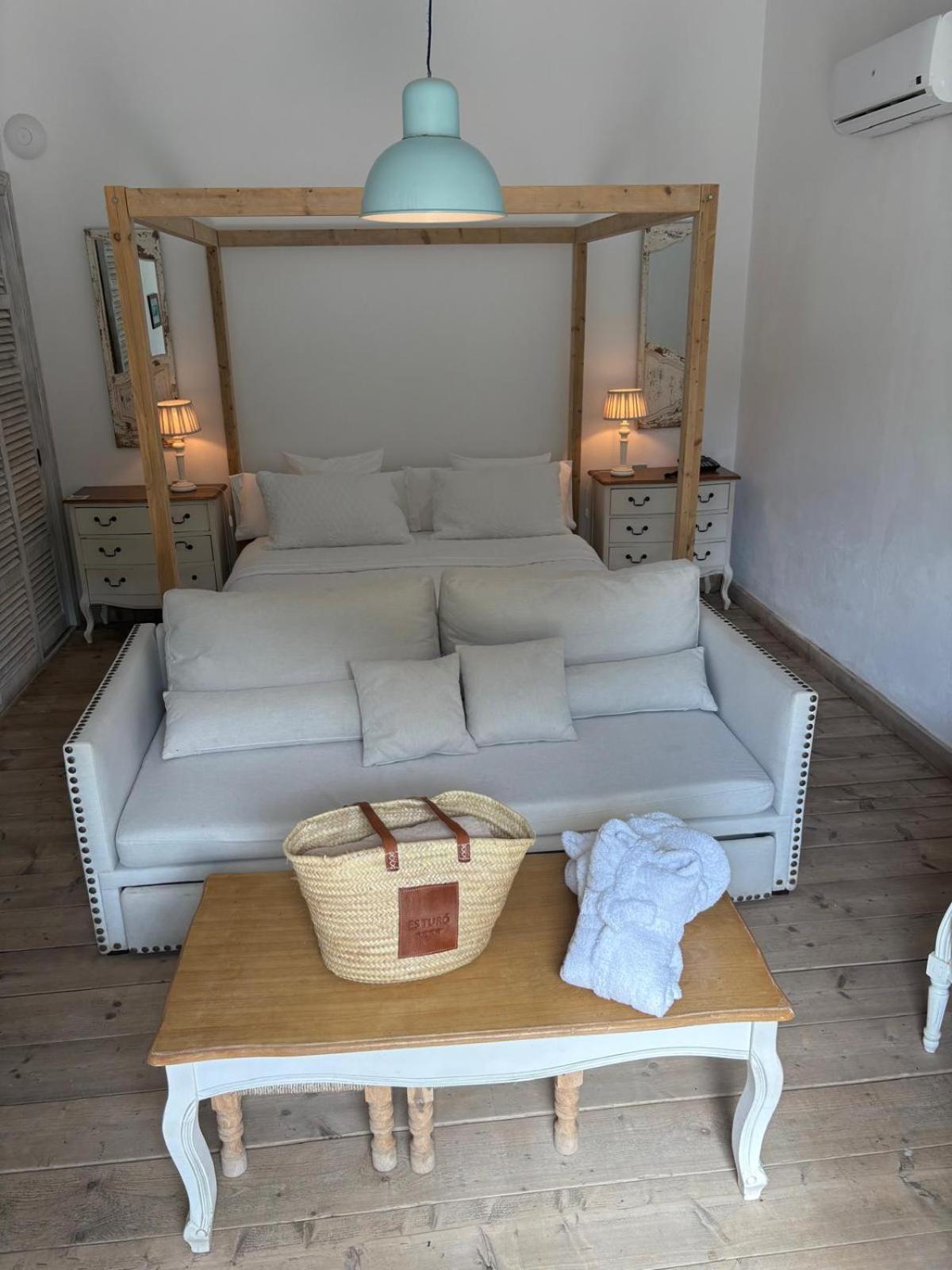 Finca Hotel Rural Es Turo Ses Salines  Dış mekan fotoğraf