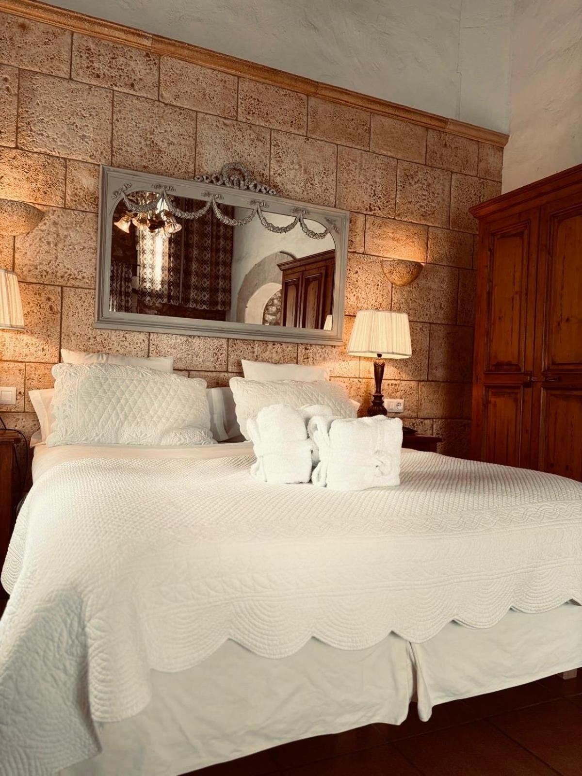 Finca Hotel Rural Es Turo Ses Salines  Dış mekan fotoğraf